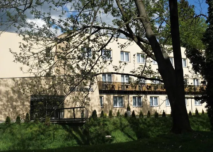 Metropol Cb